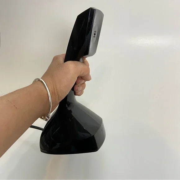 Vintage Cobra Phone. Sleek Black Retro Telephone Land Line - Picture 5 of 8